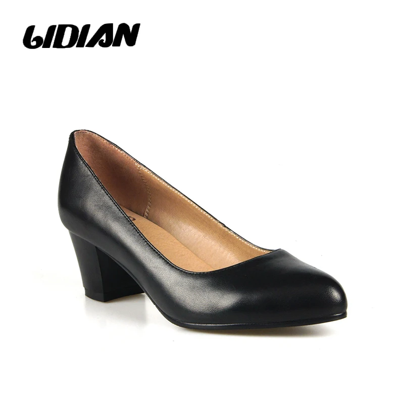 

LIDIAN 2018 Pumps Rubber Soles women middle heels high quality Sheep skin leather shoes classic ladies shoes with crystals D18