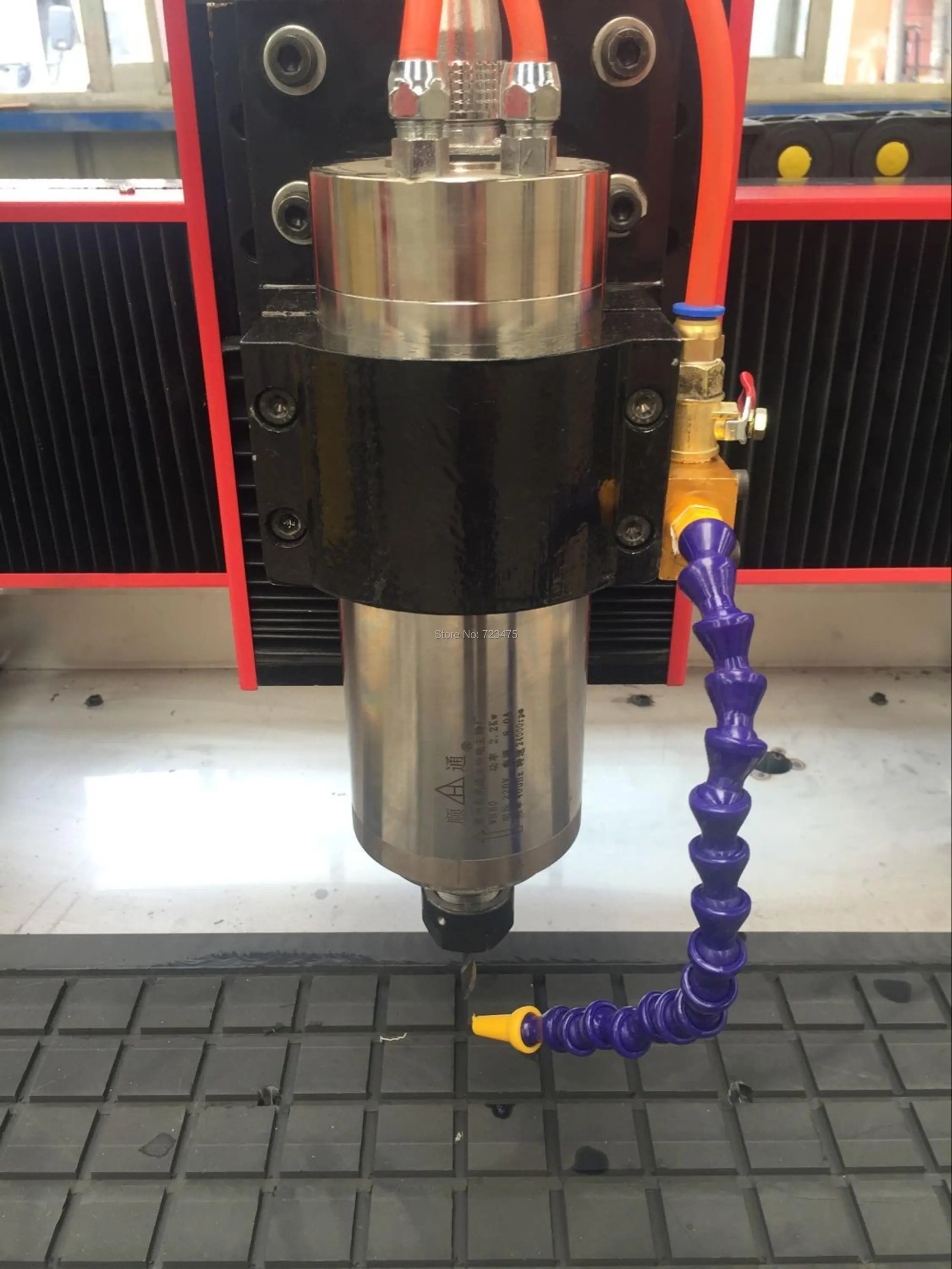 Лучший 3D cnc резьба по дереву машина 4 оси CNC маршрутизатор 6090 1.5KW VFD с водяным