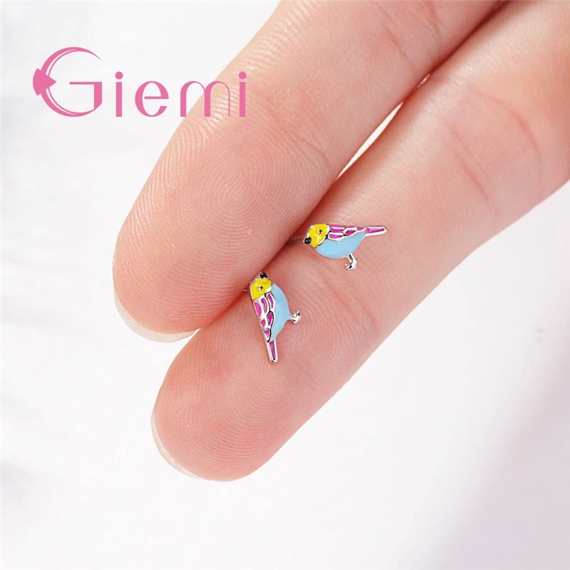 

OMG Colourful Lifelike Bird Particular Design Charm Glamorous Vivid Women Stud Earrings Genuine Silver Surprise Girls Gift