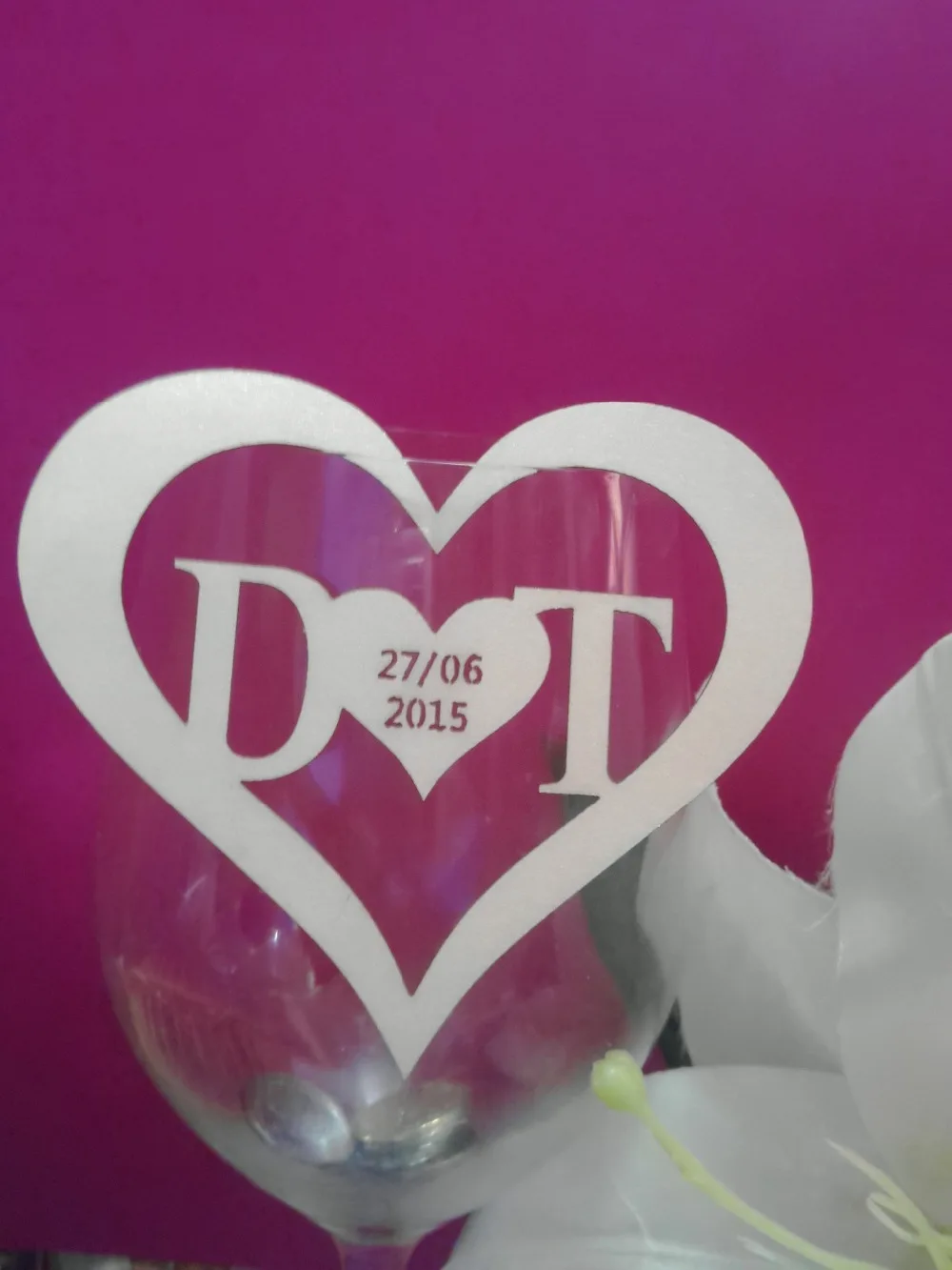 100 шт. маркеры для стола Винные бокалы именные места карты с именем сердца дата