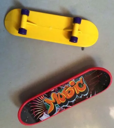 50 шт. мини-скейтборд на палец Гриф для Tech Deck сплав стенты скраб скутер для пальца скейтборд Классическая игра для мальчиков Игрушки
