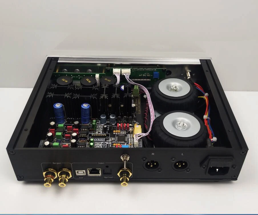 ACCALIA ES9028PRO готовый HIFI DAC DSD SACD вход: коаксиальный, оптический, USB, IIS ies. Выход: RCA, XLR