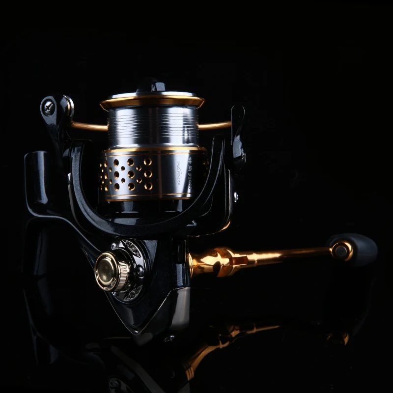 

Tsurinoya F2000 Saltwater 8+1BB Spinning Fishing Reel With Spare Spool Drag Power 6kg 230g Right/Left Hand Saltwater Carp Reel