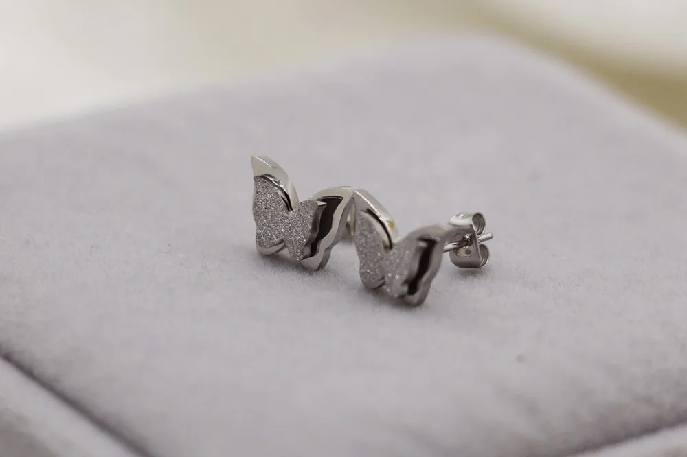 2018 Fashion Brand Love Cute Insect Dull Polish Butterfly Stud Earrings Stainless Steel Rose Gold Color Women Party Gift | Украшения и