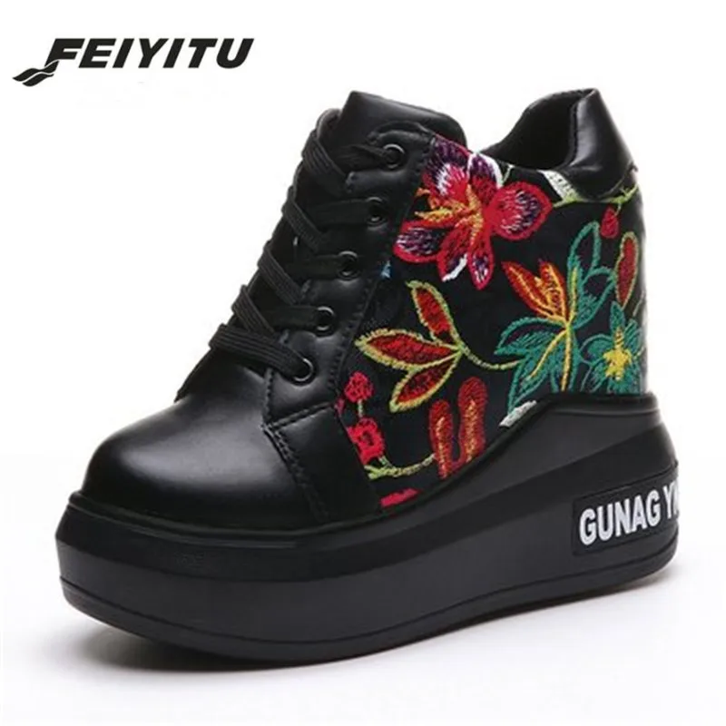 Женские кроссовки на платформе FeiYiTu новинка увеличивающие рост весенние обувь из