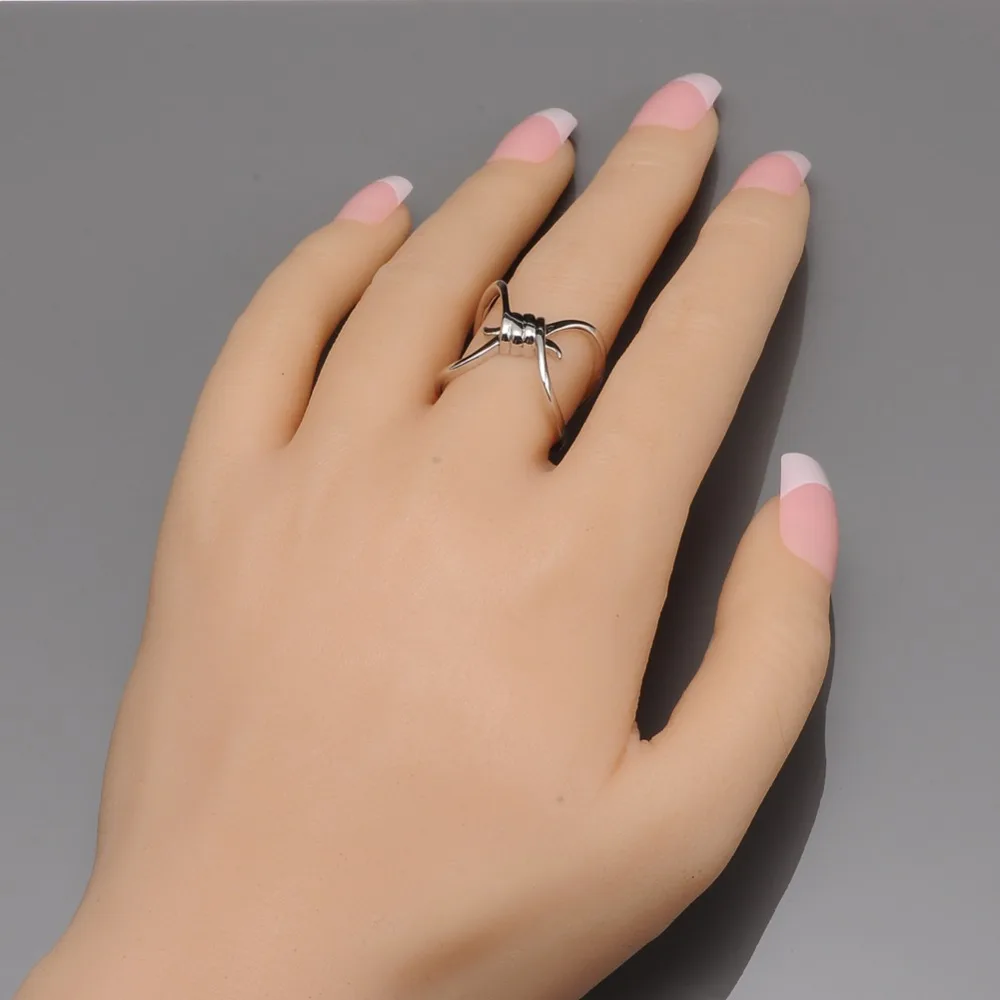 

KIVN Fashion Jewelry Simple Elegant Smooth knot Plain Rings for Women Mothers Day Birthday Christmas Gifts