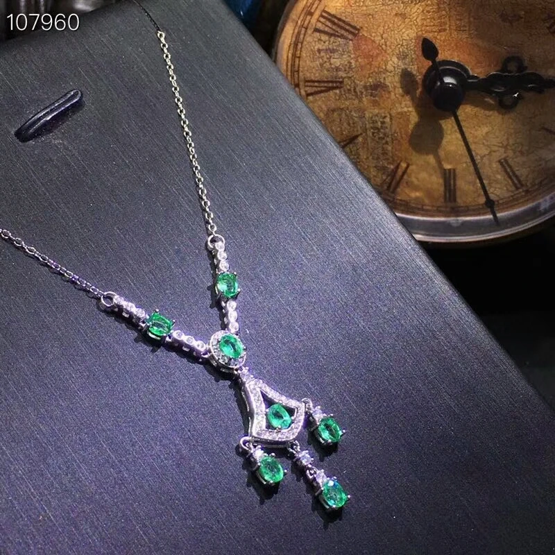 Ожерелье KJJEAXCMY boutique jewels из чистого серебра 925 пробы с натуральными изумрудами |