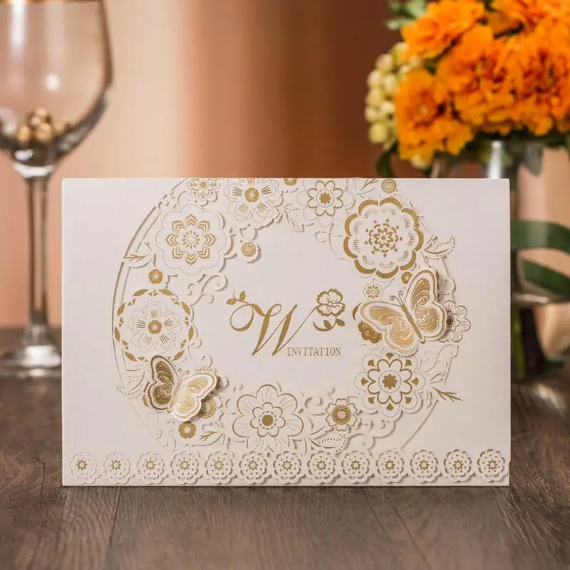 

50pcs/pack Delicate Carved Golden Butterlies Romantic Wedding Party Invitation Card Envelope Invitations for Celebration