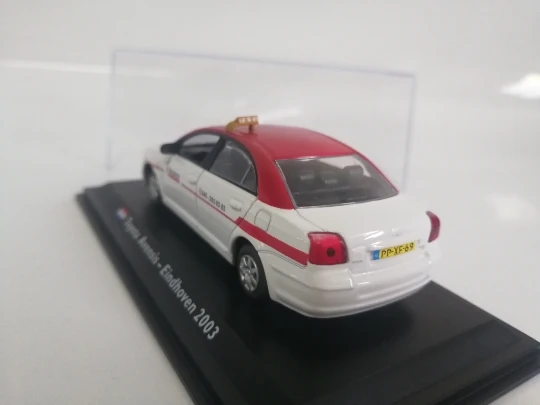Я XO 1:43 Avensis Эйндховен 2003 сплав модель автомобиля литья под давлением Металл игрушечные лошадки подарок на день рождения для детей мальчик