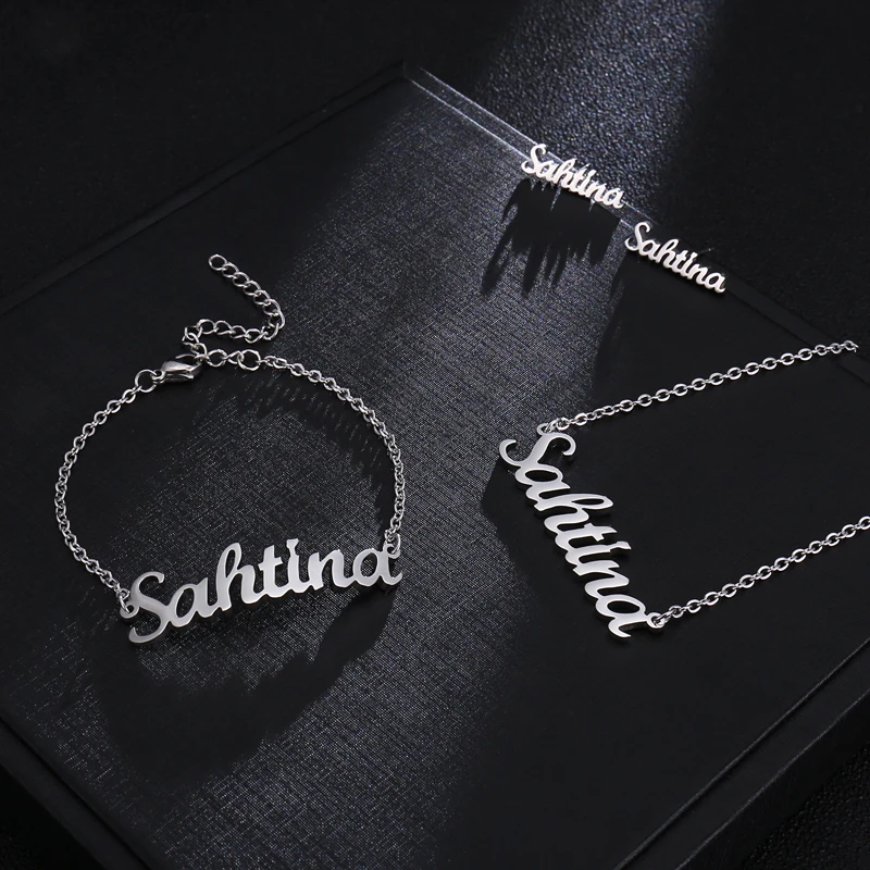 Индивидуальный именной браслет золотого цвета на заказ выгравированный почерк