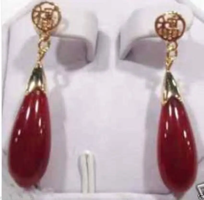 

Серьги-подвески с натуральным красным Жадеитом