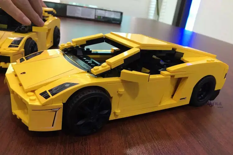 Конструктор 011 Gallardo LP 560 4 1069 технические блоки 8169 экшн фигурки наклейки
