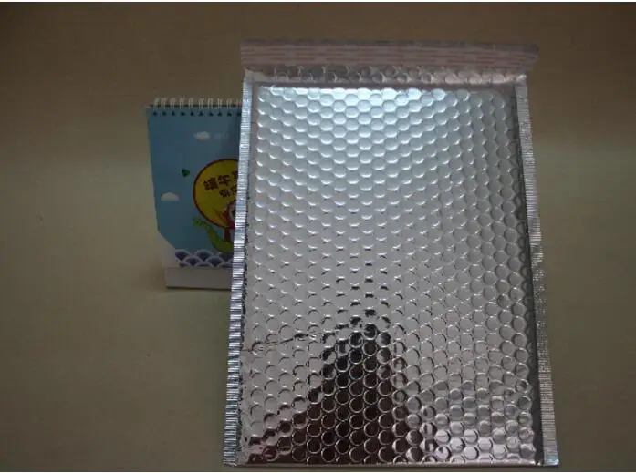 25*32cm Large Sliver Wrap Glitter Metallic Bubble Mailer Bag Gift Aluminum Foil Seals Envelope | Дом и сад