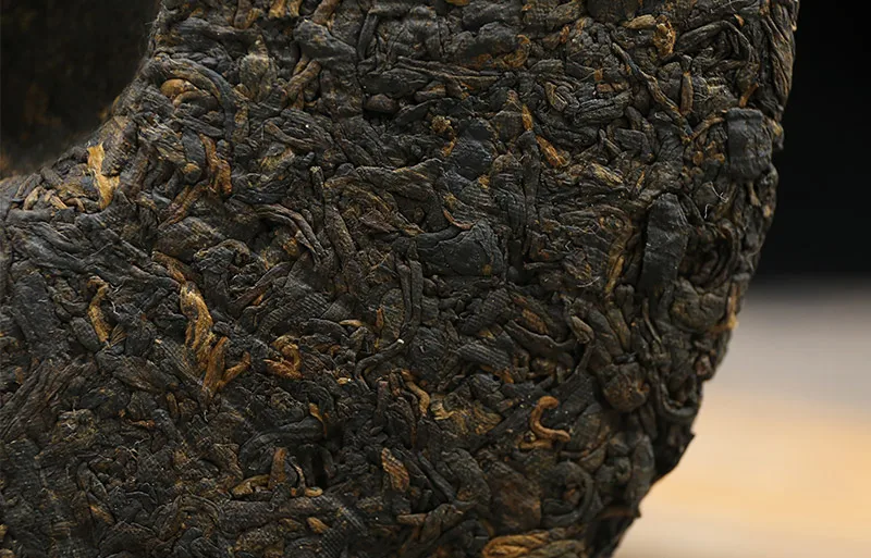 Mengku Rongshi Shu Pu'er чай 2010 Те пуэр 07031 Muyechun спелый пуэр 400 г