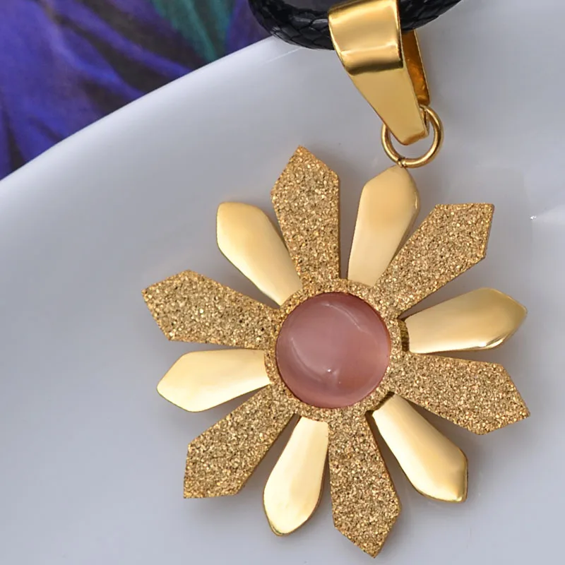 Розовый Кристалл Шипованных Сияющий Подсолнечника Любовника Ожерелье Женщины