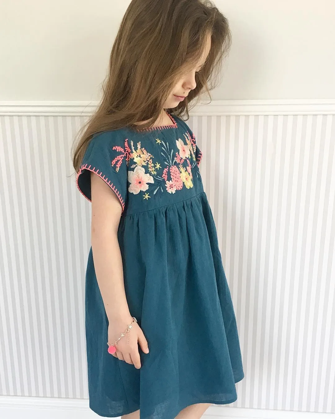 INS/популярное платье LOUSIE; Роскошные платья с вышивкой для девочек; платье с капюшоном; Хлопковое платье с цветочным принтом