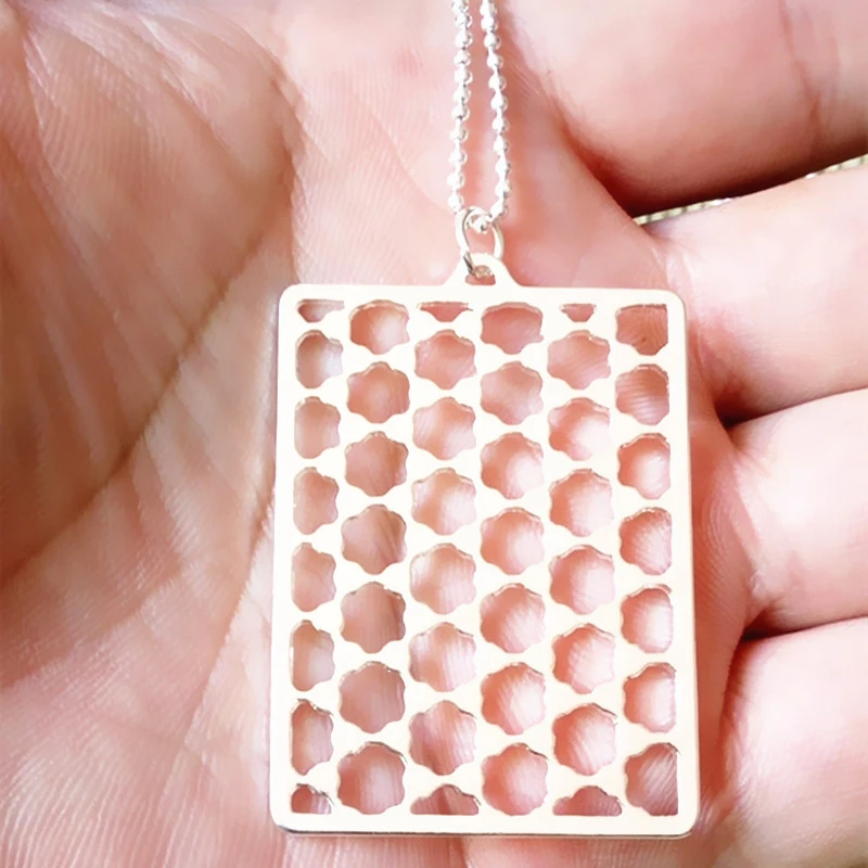 Drop shipping Geometry Graphene structure necklace chemistry Hexagonal statement pendant Gold/Silver plated With 50cm ball chain | Украшения