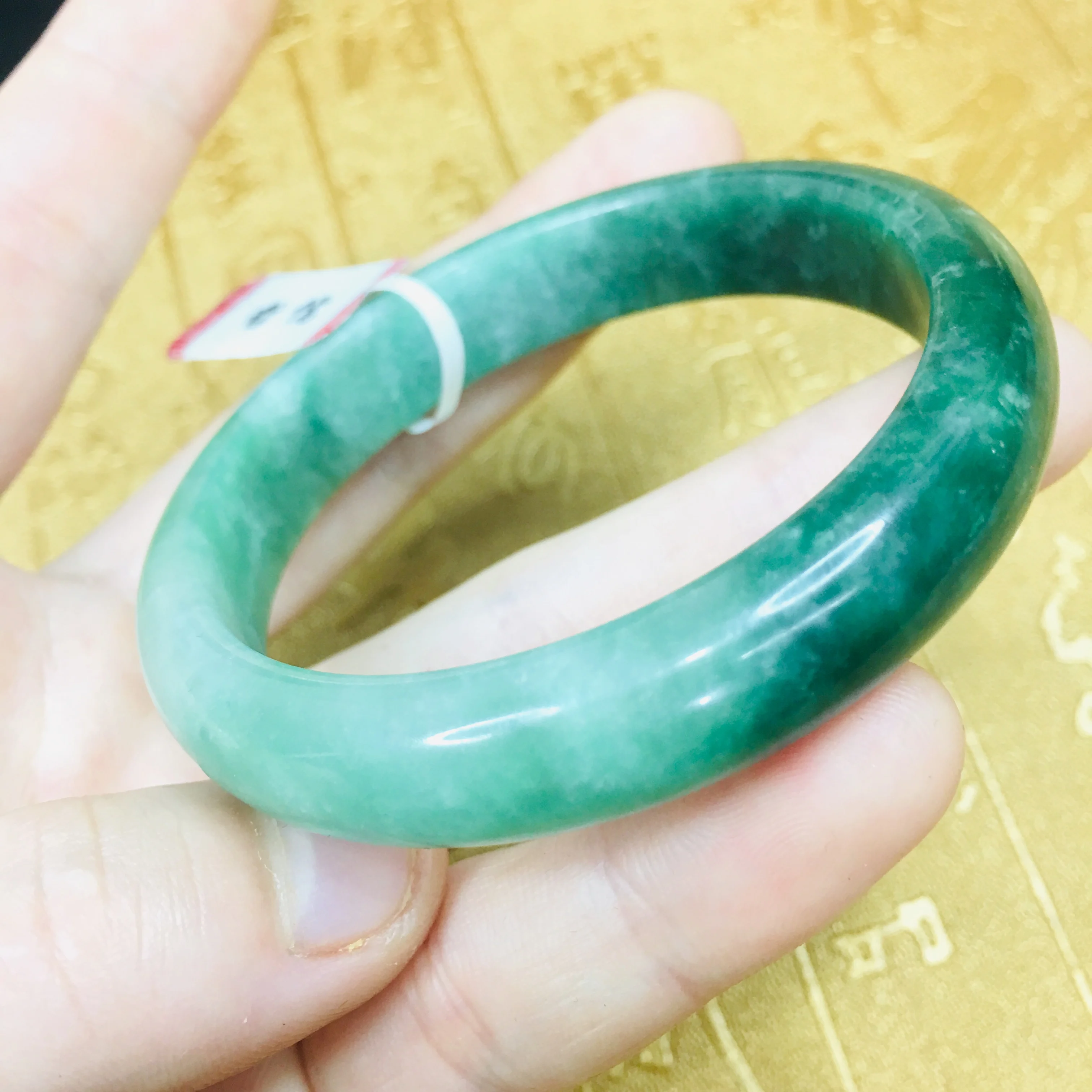 Send A certificate natural Jadeite bracelets carved green 54-61mm three-color women's bracelet jewelry gifts | Украшения и