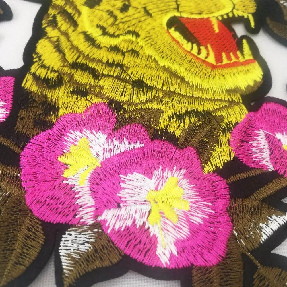 Large Embroidered Patch Iron on Yellow Tiger Parche Ropa Vivid Head for biker jacket Scrapbooking Accessories | Дом и сад