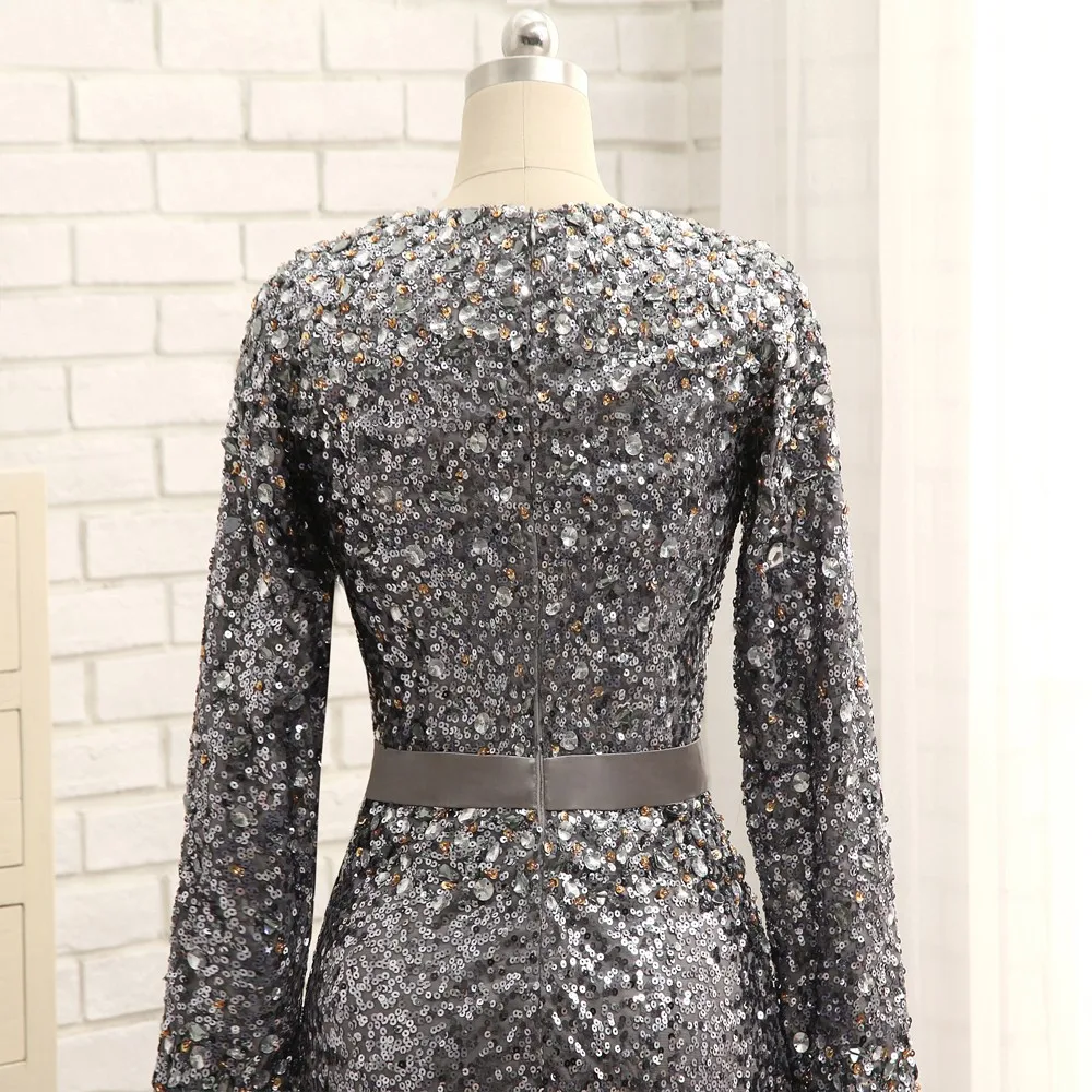 Серое вечернее платье Русалка с длинным рукавом блестящее длинное кристаллами