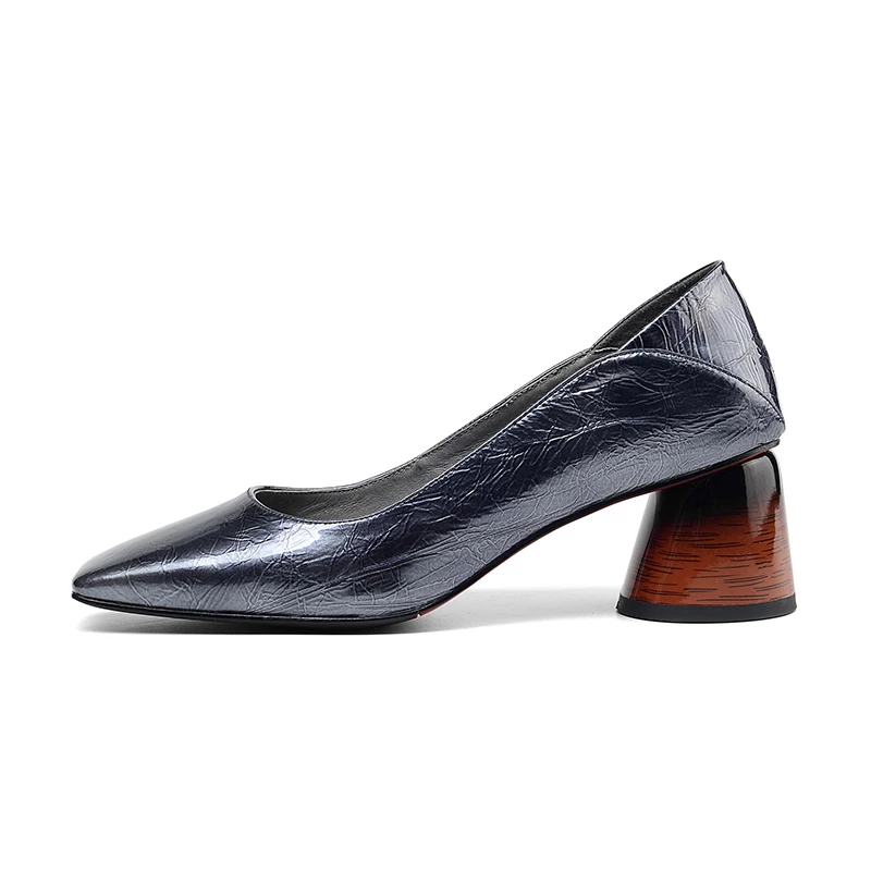 Женские туфли-копыта ISNOM на толстом каблуке с квадратным носком из натуральной