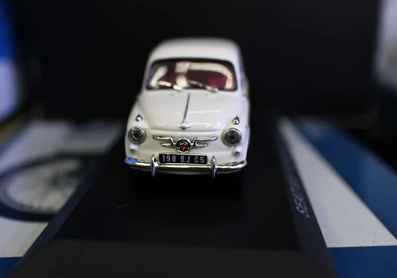 1/43, испанское сиденье, 600, рекламная модель автомобиля, игрушечные машинки, сплав, коллекция, литье под давлением, игрушки для детей