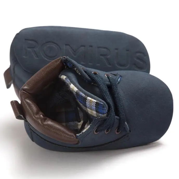 Детская обувь Кожаная с мягкой подошвой для малышей Обувь маленьких мальчиков и