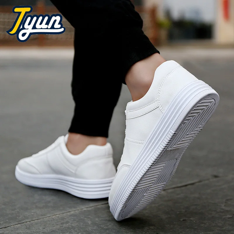 Tyun Летняя Новинка 2017 г. дышащая обувь мужская на плоской подошве Осенняя мода