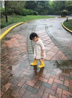 Бесплатная доставка детская обувь зимние ботинки резиновая для девочек детские