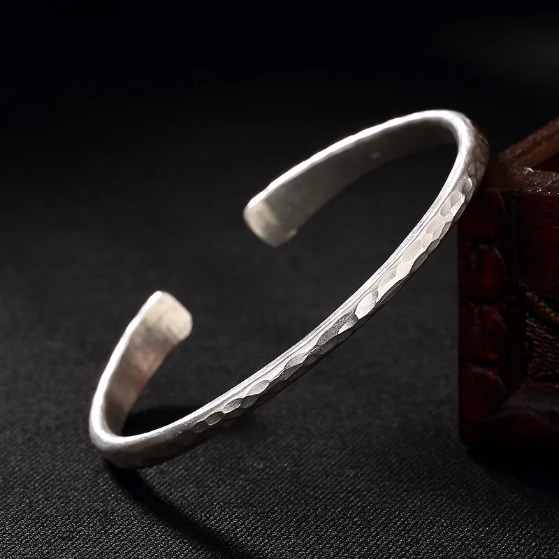 

Silver S925 Sterling Silver Thailand Handcrafted Pomelo Silver Simple Ladies' Bracelet Wholesale Agent