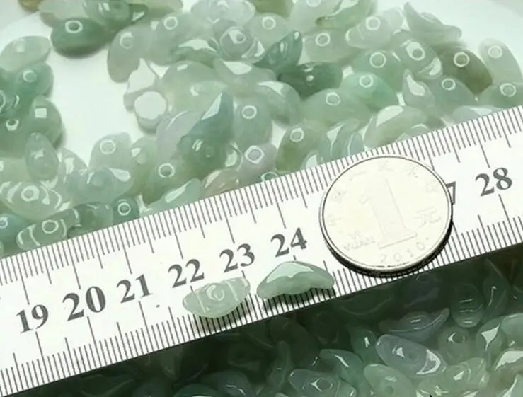 Natural authentic Burmese jadeite a goods green and white transport Beads Bead Road Tong jade DIY Bracelet | Украшения и