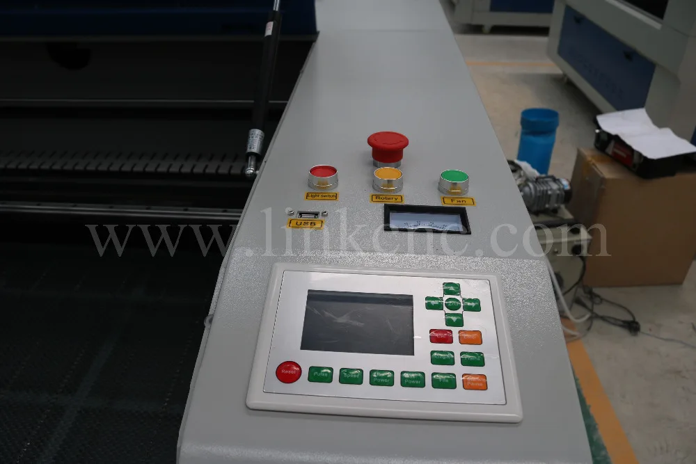 Высокая производительность 1290 обуви Дизайн Лазерная гравировка с ЧПУ 3 оси co2