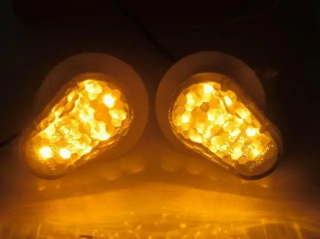 Осветительный дым светодиодный поворотный сигнал смывное крепление для 1998-2006