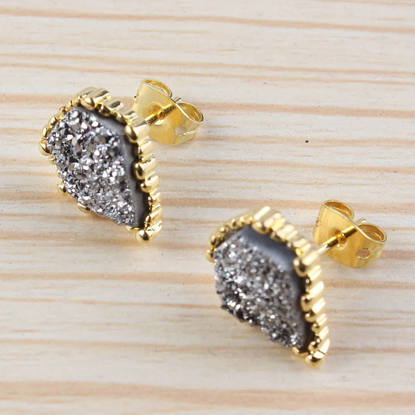 100-Unique 1Pair Gold Color Irregular Shape Agates Crystal Stud Earrings Elegant Women's Earring Charm Jewelry