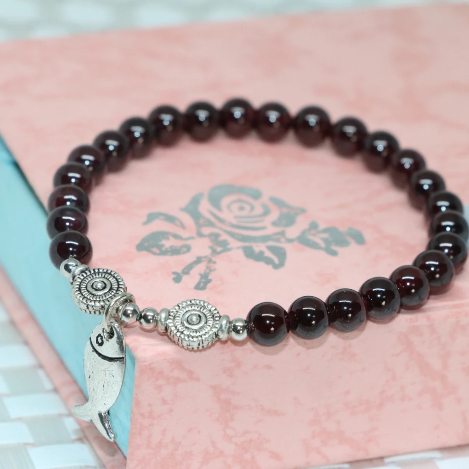 

High quality elegant fashion free shpping vintage women bracelets natural garnet round beads 6mm jewelry making B2101