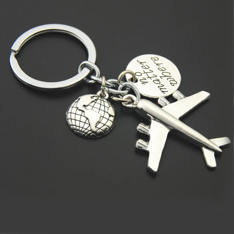 

New Airlines Model Metal Keychain Air Plane Aircraft Gift Key Chain Car Pendant Men and Women Jewelry Key Ring Holder QH6010
