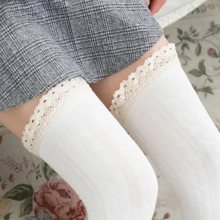 white 1 пара, модные японские милые стильные сексуальные кружевные чулки, теплые чулки выше колена, Длинные чулки для женщин - Цвет: white