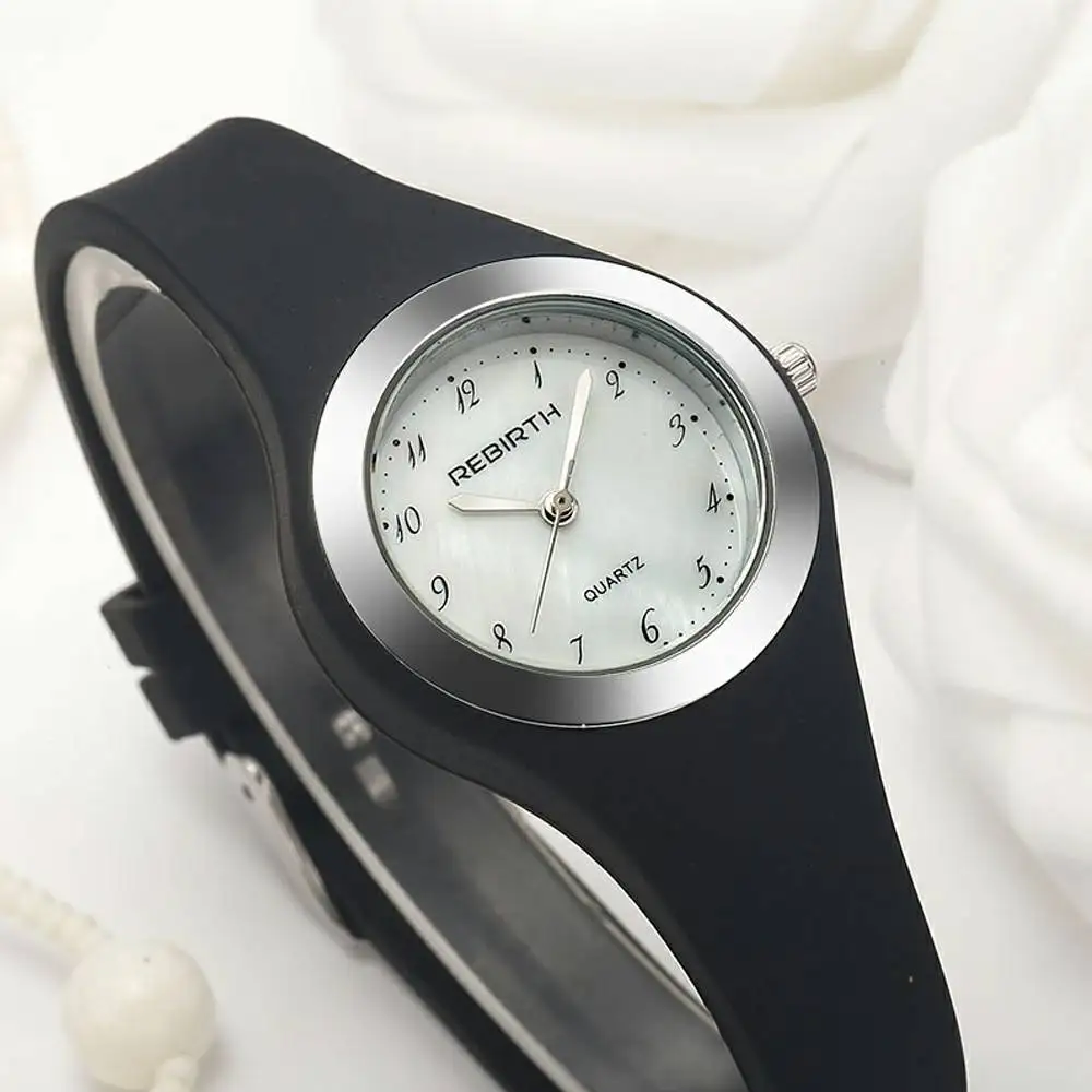 Часы наручные Montre Homme женские кварцевые модные элегантные с мягким силиконовым