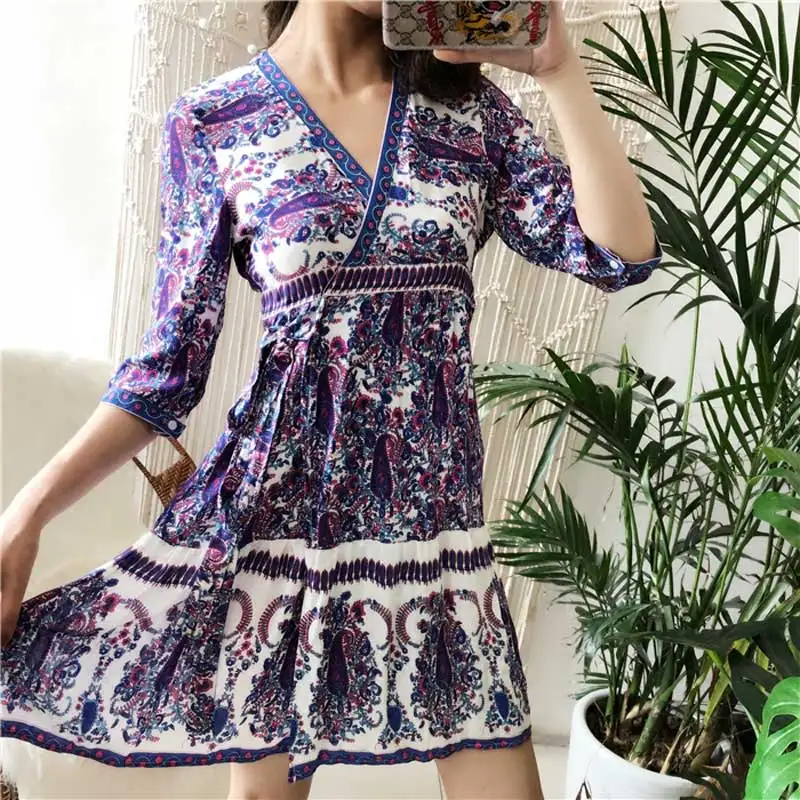 Boho Вдохновленный красный цветочный принт wrap мини платье женское v образный вырез