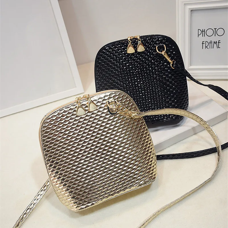 Новинка 2017 Женская почтальонка через плечо сумки краска яркая поверхность весы