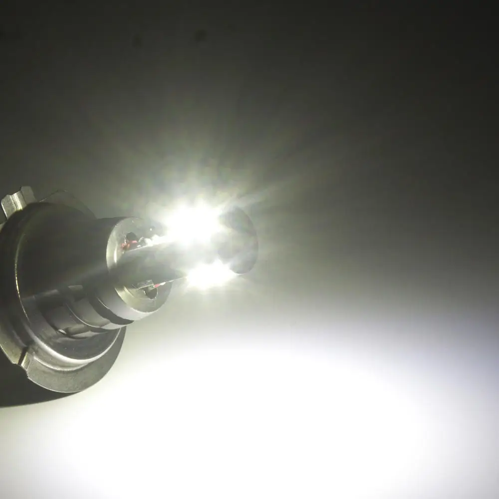 

1Pcs H4 Super brighter LED headlight Light Car Fog Lamps White Light 4 SMD LED 12v