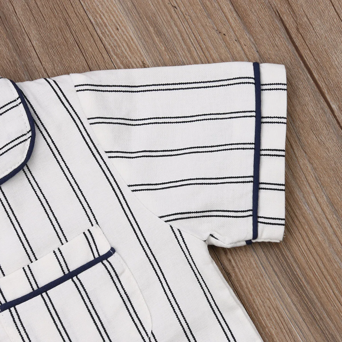 Летняя одежда для маленьких мальчиков хлопковые пижамы домашняя полосатая