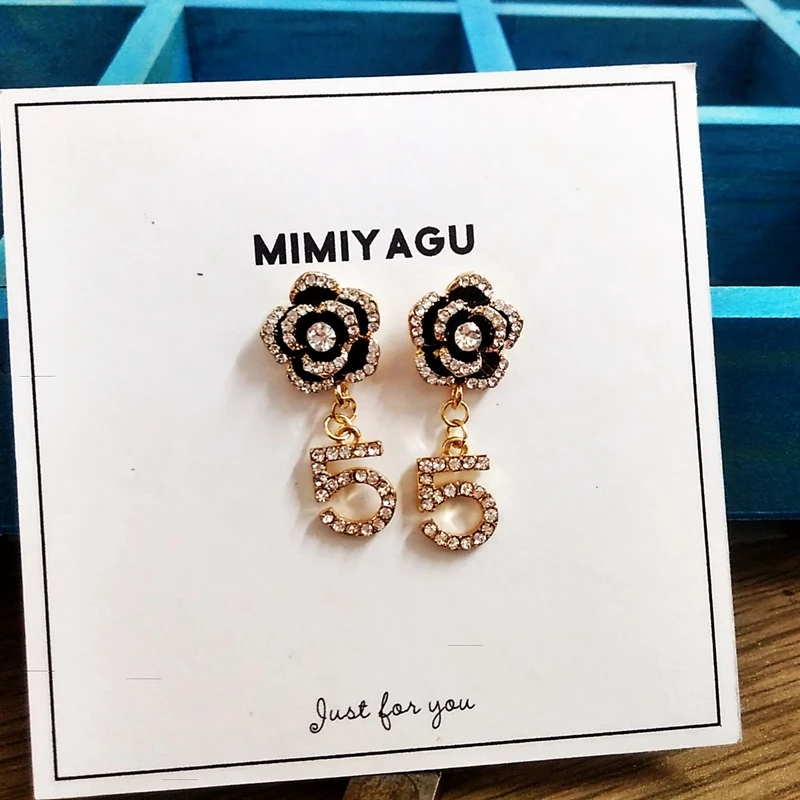 Корейские известные брендовые дизайнерские серьги с золотыми цветами и