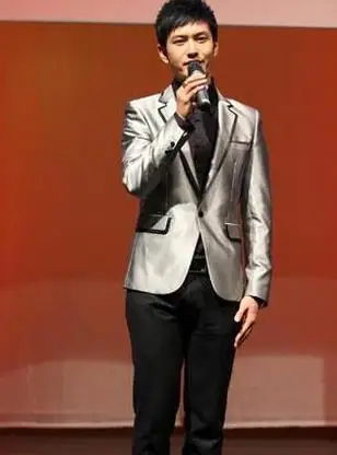 Мужской костюм корейский серебристый дизайнерский | Мужская одежда