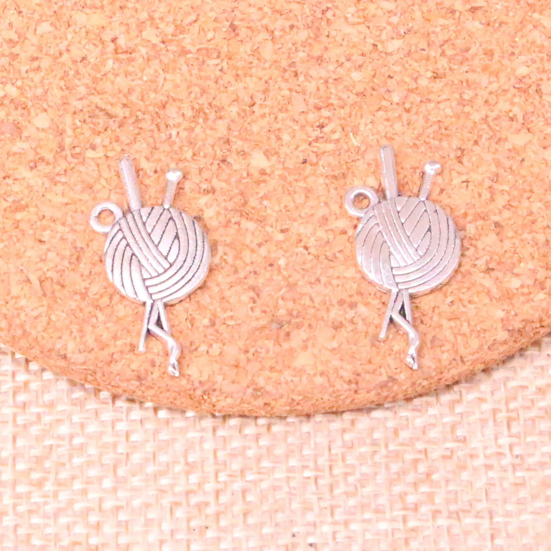 30pcs Antique Silver Plated yarn ball knit crochet Charms Pendants Fit Jewelry Making Findings Accessories 26*12mm | Украшения и