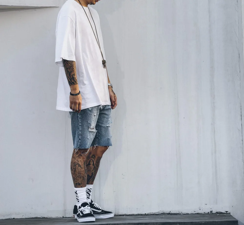 Новый Лидер продаж 2017 г. модные высокие уличные мужские destroyed Denim Шорты мужчины в