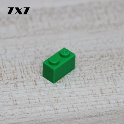 1000 шт. DIY блочный кирпичный 1X2, здание Мпц блоки Запчасти совместимые с лего кирпичики 3004 блоки креативные детские игрушки подарки - Цвет: Green
