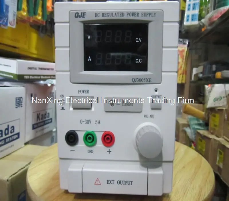 Resolução de 10mv Chegada Rápida Ajustável Power Supply Qj3005xe Single Channel 030 v 05a 1ma dc