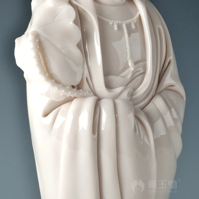 Dai Yutang фарфор из Дэхуа crafts master Su Qinghe works/Lin Kwan Yin D29 10|kwan-yin|mastermaster craft |