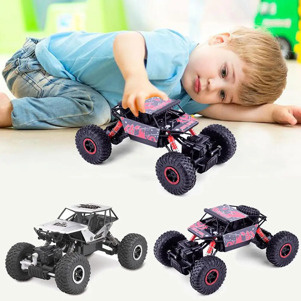 2.4GH электрический RC автомобиль Рок Гусеничный пульт дистанционного управления